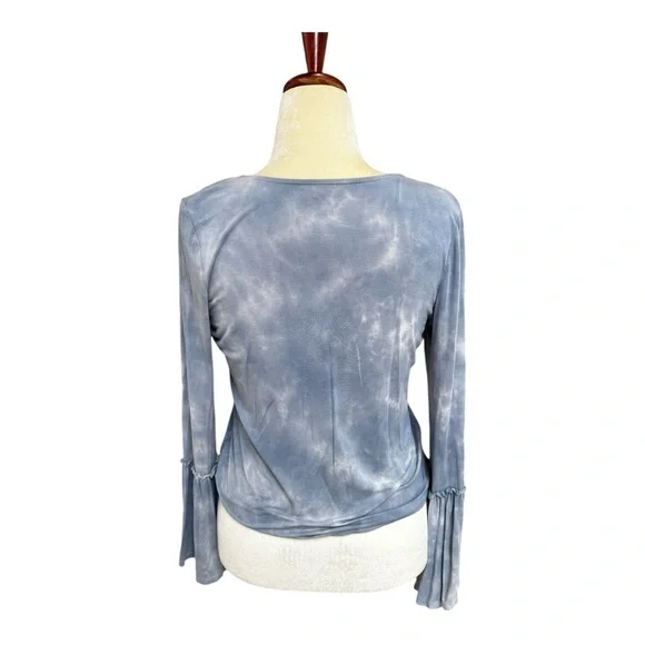 American Eagle Soft Sexy Tie Dye Bell Sleeve Crossover Top Blue Gray - Picture 7 of 14
